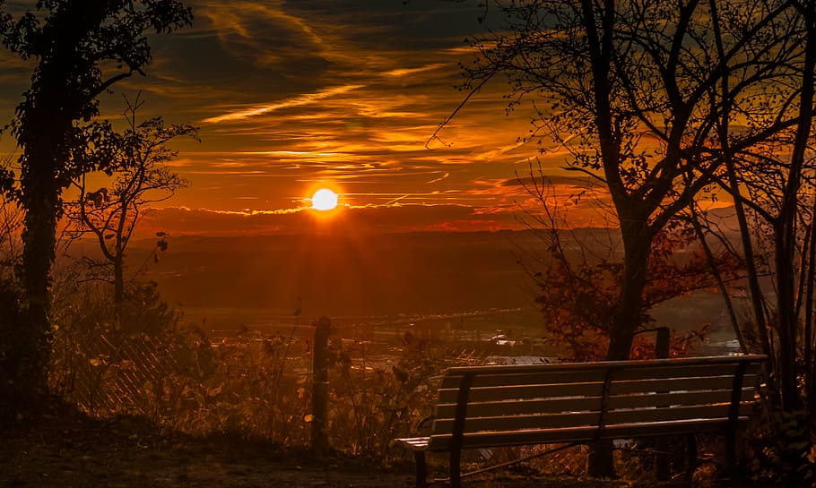 photogaphy of brown wooden bench while sunset, wow, background, HD wallpaper