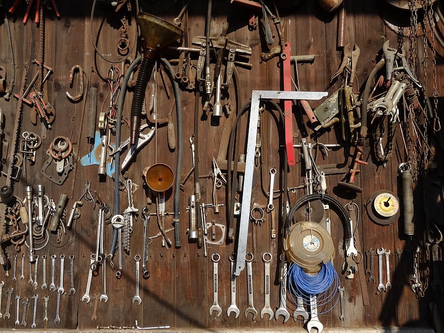 tools, atelier, key, wall, work tool, indoors, large group of objects HD wallpaper