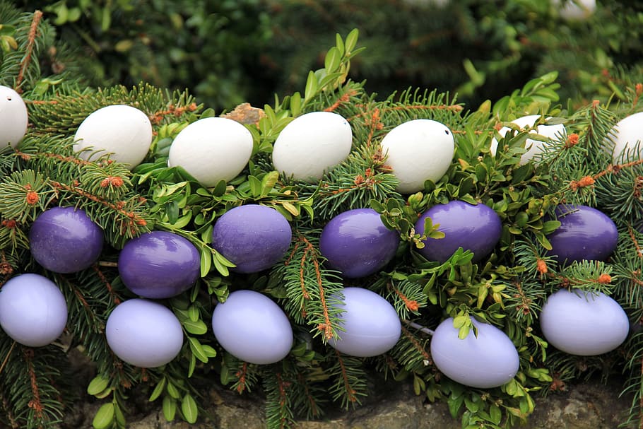 easter, easter egg, fountain, wreath, easter well, purple, white HD wallpaper