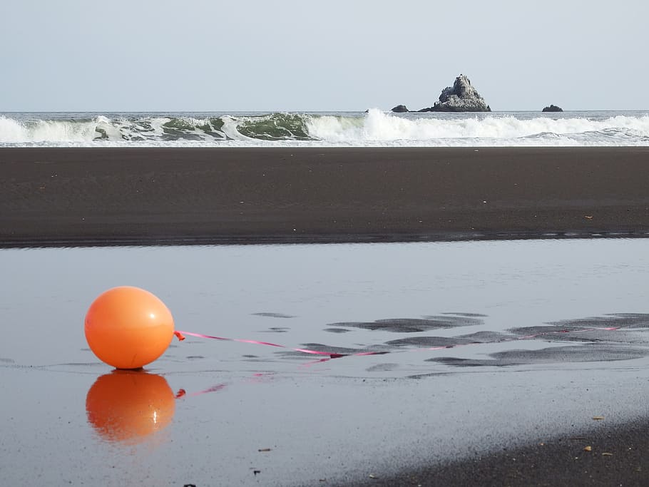 Ocean, Beach, Wave, Balloon, Orange, a balloon, sand, rock HD wallpaper