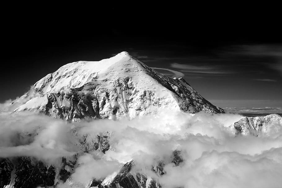 grayscale photography of mountains covered with snow, Mount Foraker, HD wallpaper