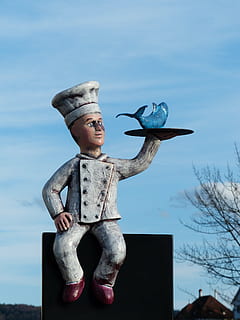 chef holding tray with blue fish statue, cooking, kitchen, preparation HD wallpaper