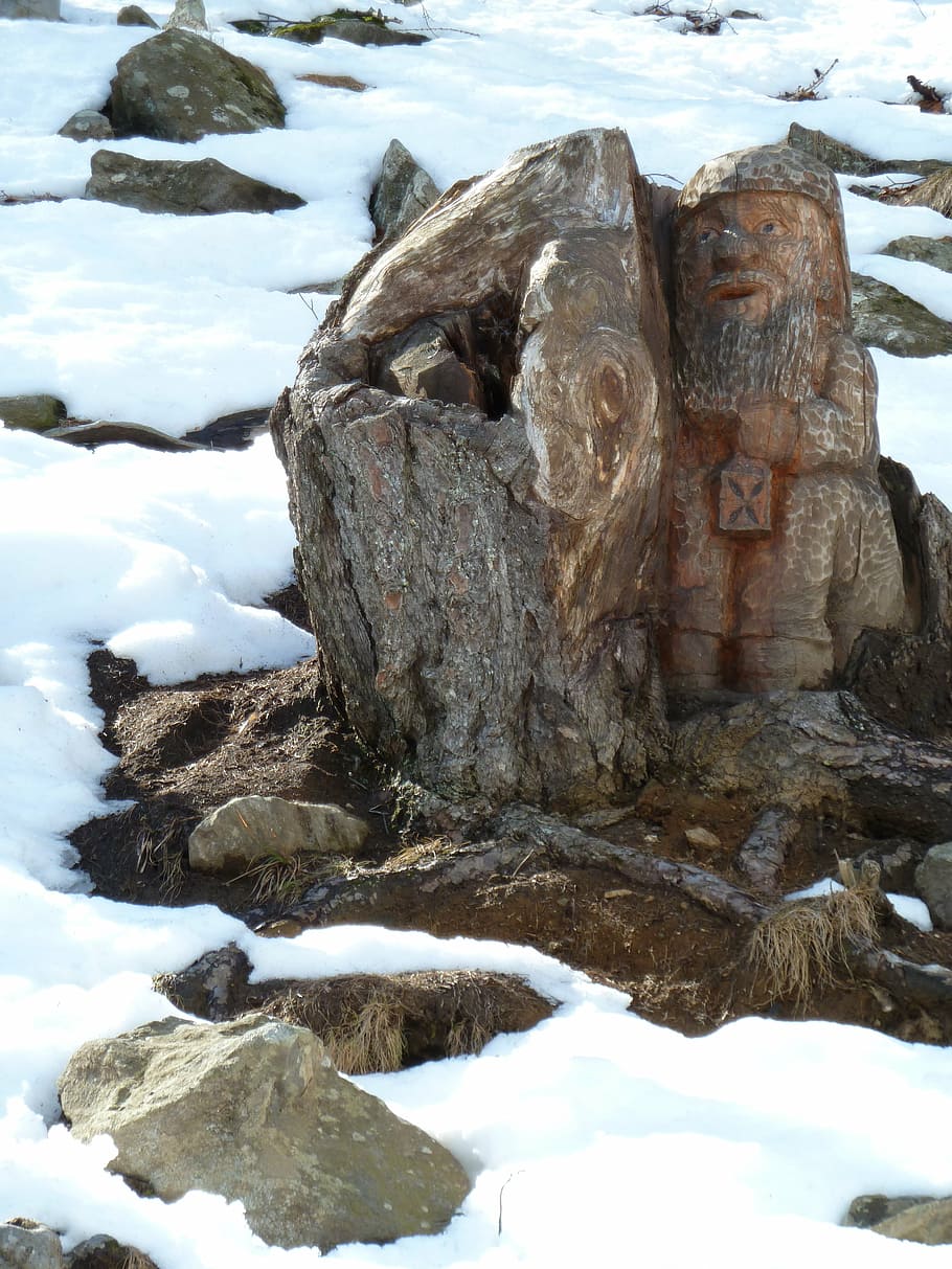 trunk, gnome, snow, mountain, wood, engraving, cold temperature HD wallpaper