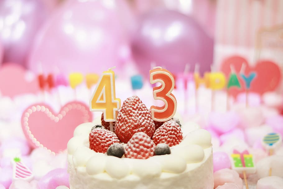 macro shot of strawberry cake, dessert, sweet Food, celebration HD wallpaper