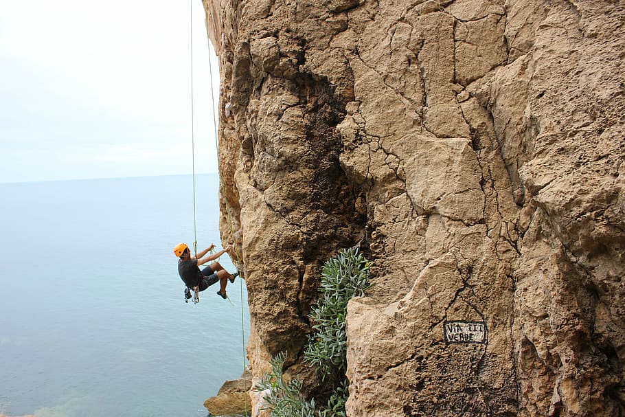 climb, man rock climbing, cliff, mountain, bush, male, rope, water