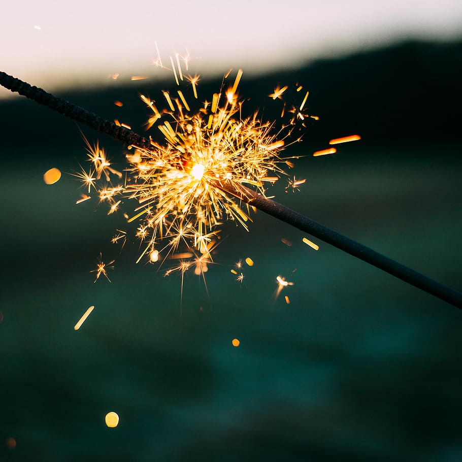 shallow focus photography of sparkler, gray firecracker sparkling HD wallpaper