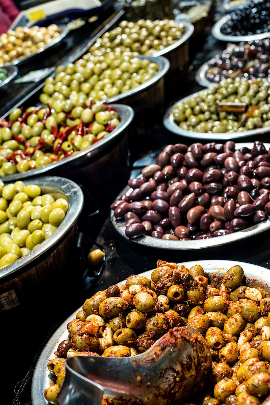 Olive market, brown, food market, green, olives, food And Drink, HD wallpaper