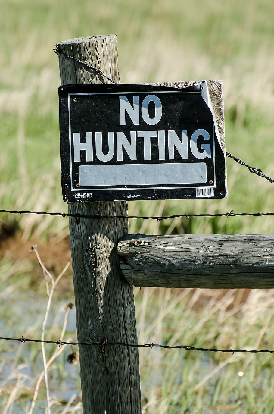 no hunting sign, fence, wire, barbed wire, signage, posted, HD wallpaper