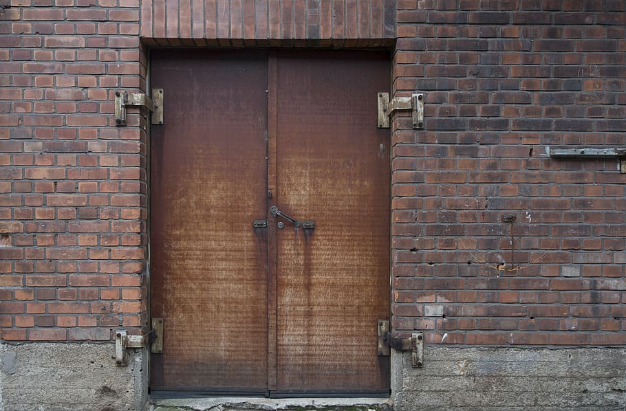 brick, door, rust, factory, industrial, wall, architecture HD wallpaper
