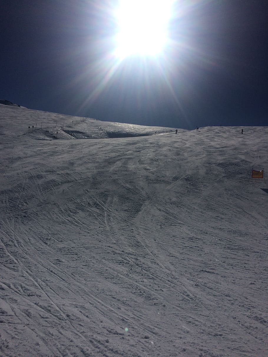 snow, ski sunny, winter, sky, sunlight, beauty in nature, scenics - nature HD wallpaper