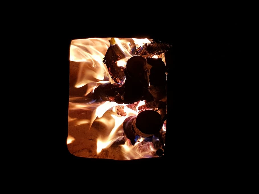 wood burning, flame, log, orange, fire, fire - natural phenomenon HD wallpaper