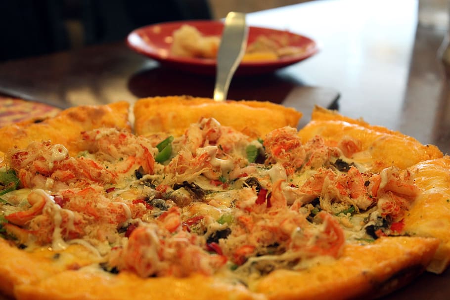 pizza, dining, pizza toppings, cheese, food, tomato, dinner HD wallpaper
