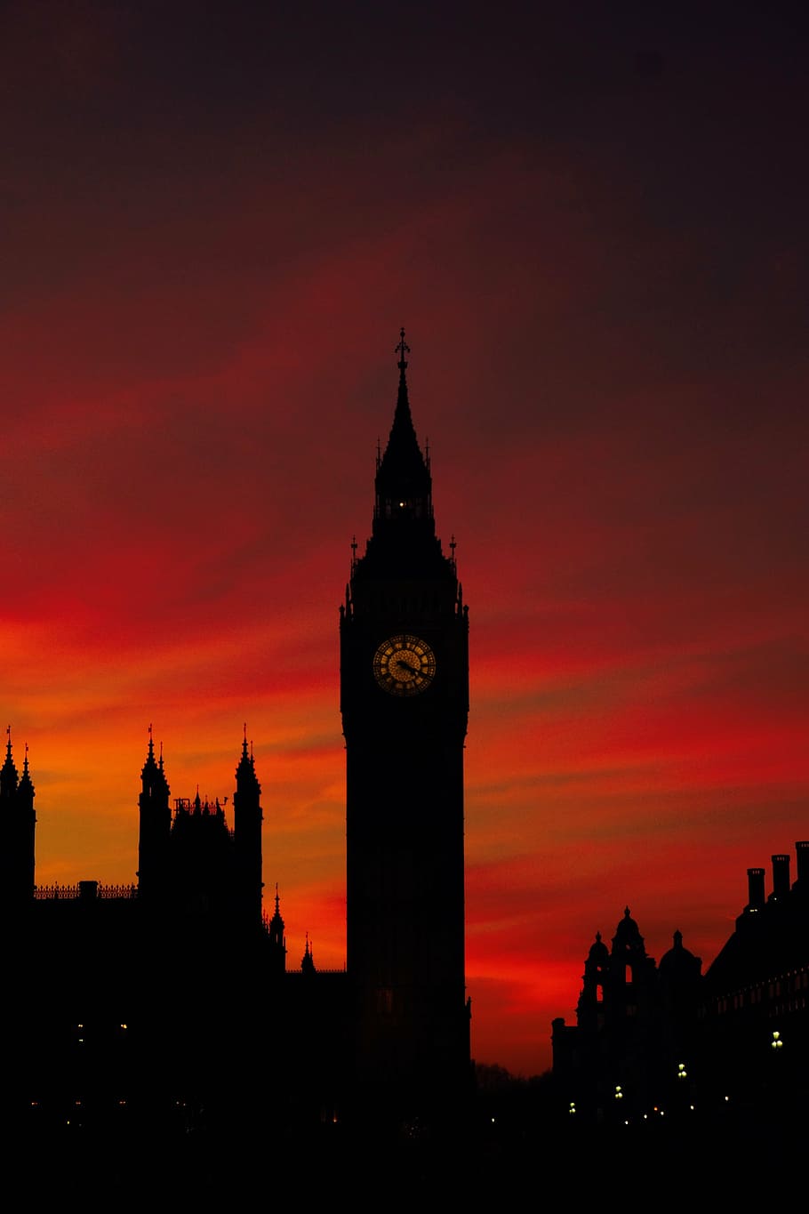 Elizabeth's Tower, London during golden hour, architecture HD wallpaper