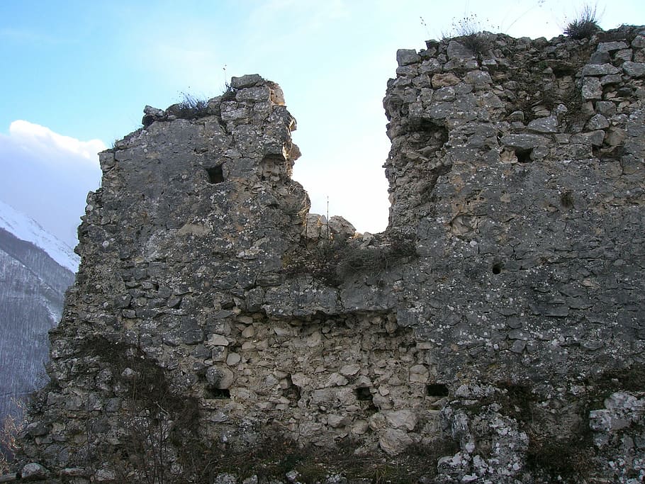 castle, ruins, mountain, architecture, old Ruin, sky, low angle view HD wallpaper