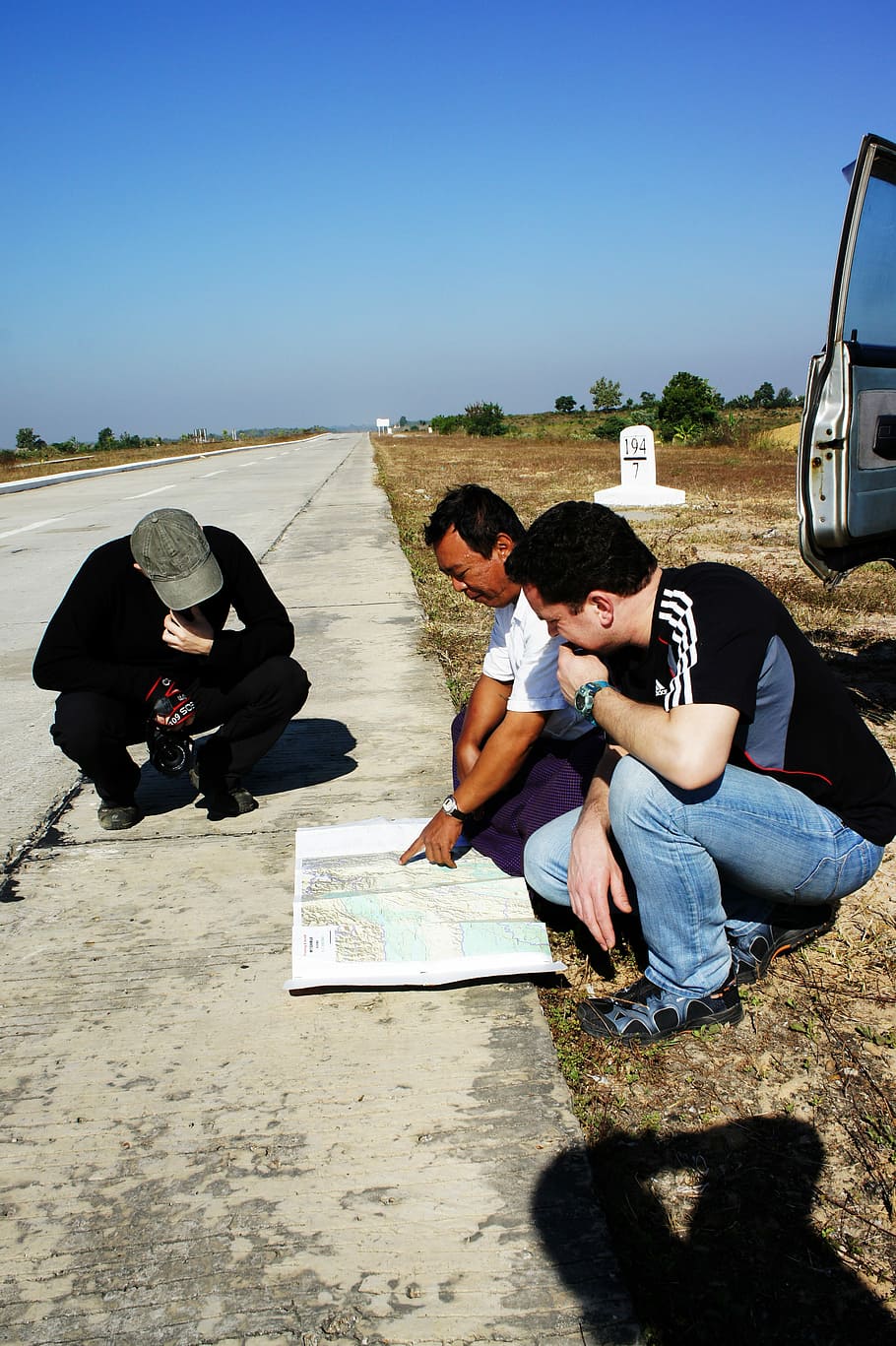 Route, Atlas, Road Map, explain, tourists, roadside, adults only HD wallpaper