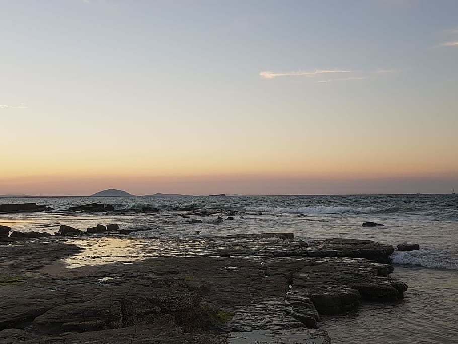Mooloolaba, Sunshine Coast, Winter, sunset, rocks, queensland HD wallpaper