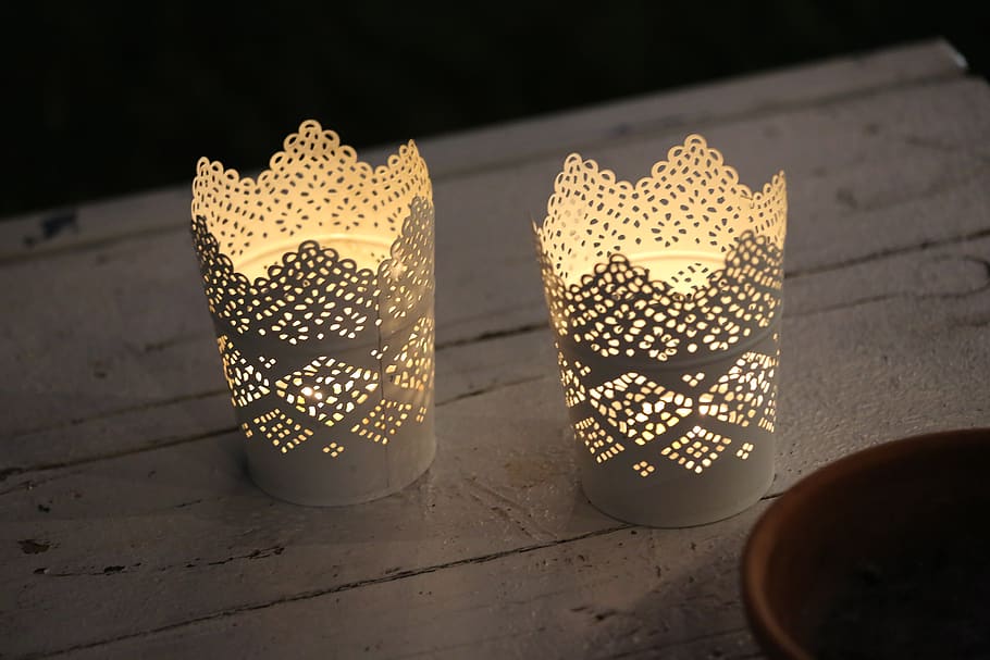 bright decorations, lanterns, the, light, table, food and drink HD wallpaper
