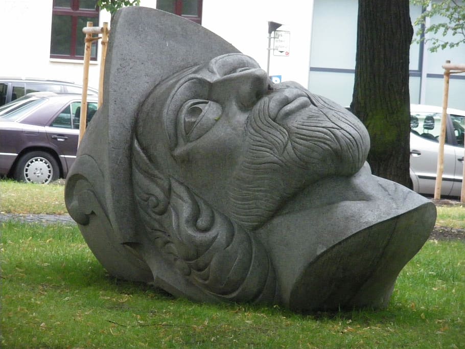 Monument, Holy, Head, Cologne, car, statue, sculpture, day HD wallpaper