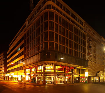 gray building at night, evening, darkness, accommodation, turn on HD wallpaper