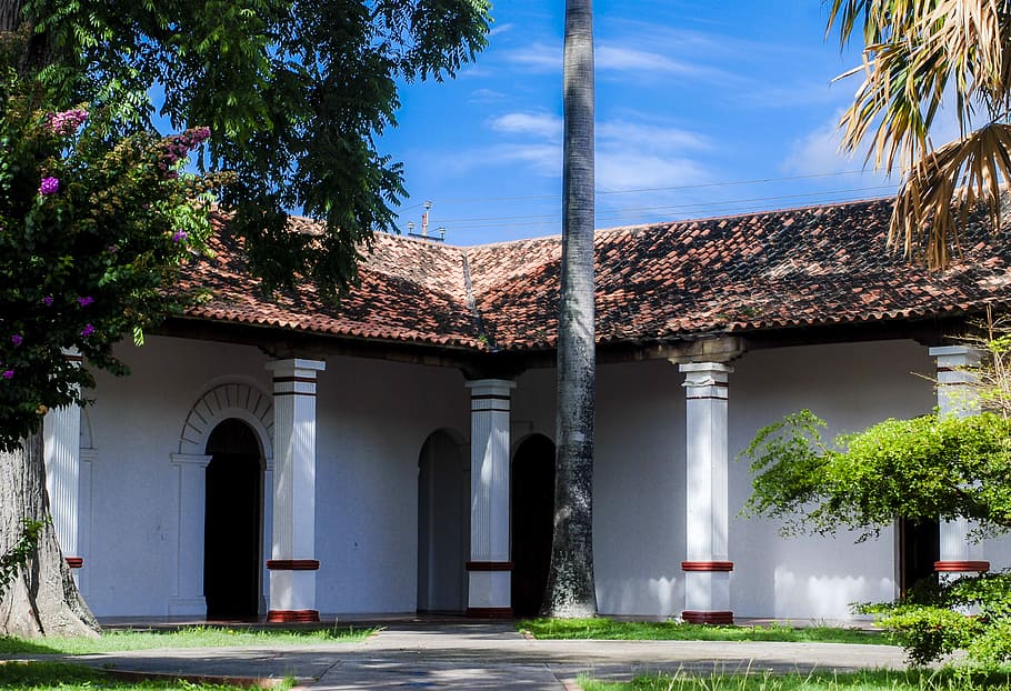 Old House, Corridor, Yesteryear, architecture, building exterior HD wallpaper