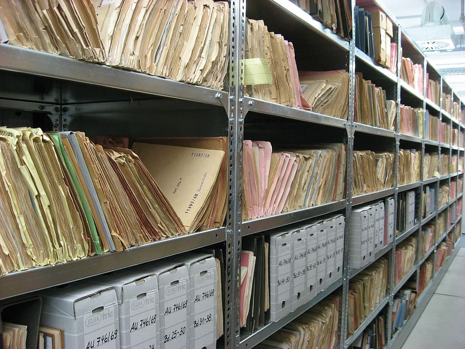 folders on gray shelf, files, ddr, archive, library, book, bookshelf HD wallpaper