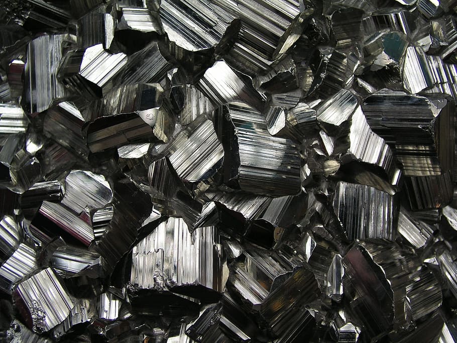 close up photography of gray stones, coal, gemstone, crystals HD wallpaper