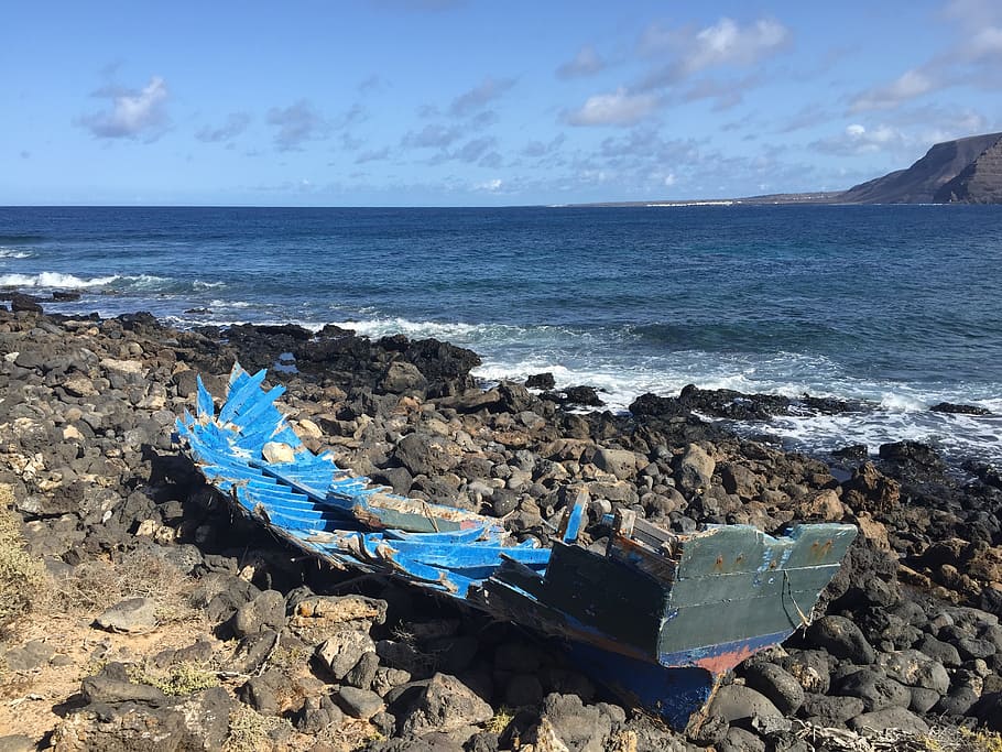 shipwreck, barca, blue, island, canary islands, volcano, sea HD wallpaper