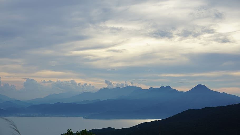 sky, mountain, ocean, cloud - sky, beauty in nature, scenics - nature HD wallpaper