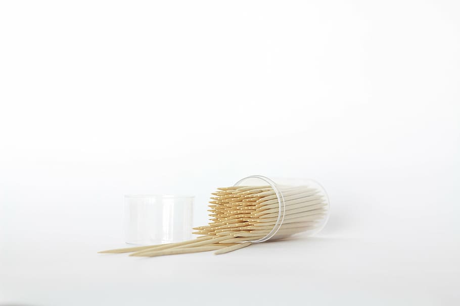 toothpicks, wooden, teeth, studio shot, white background, indoors HD wallpaper