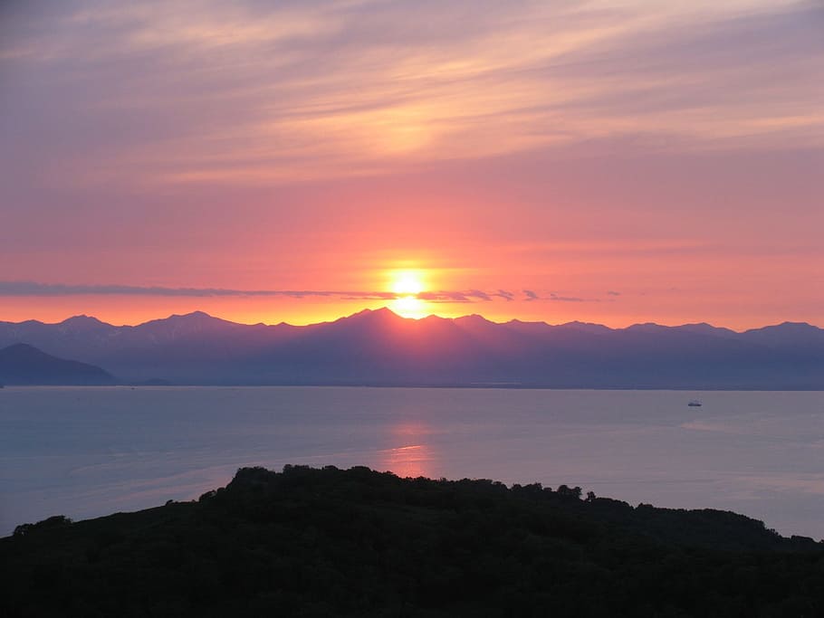 sunset, evening, bay, ships, mountains, landscape, nature, summer HD wallpaper