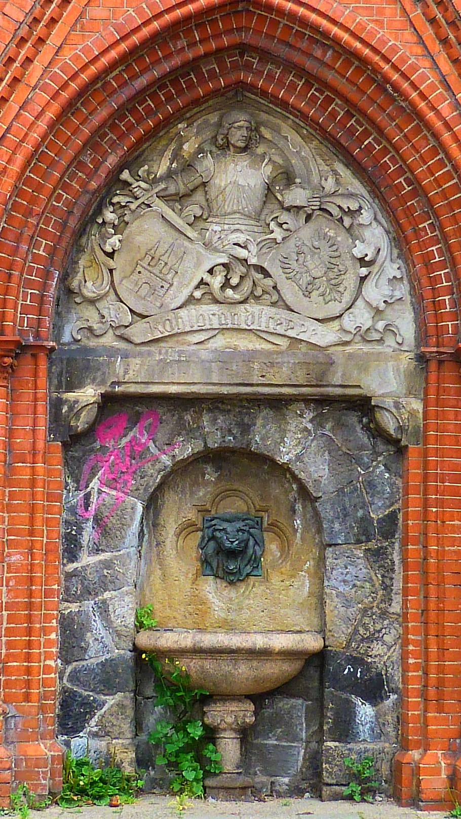 fountain, hamburg, st pauli, old, ornament, coat of arms, stone, HD wallpaper