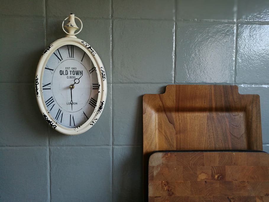 tray, time, clock, grey, wood, kitchen, wall - building feature HD wallpaper
