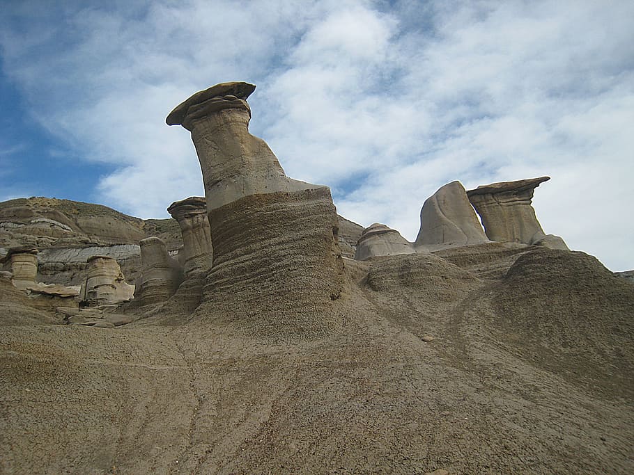 gray rock formations, hoodoos, canada, alberta, badlands, drumheller HD wallpaper