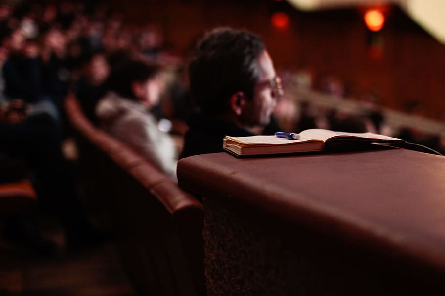 Pen And Notebook, audience, auditorium, bible, event, macro, man HD wallpaper