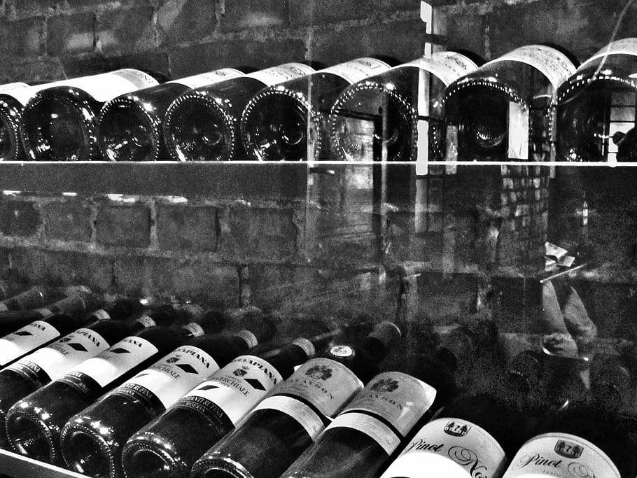 wine, wine bottles, restaurant, dinner, vine, large group of objects HD wallpaper