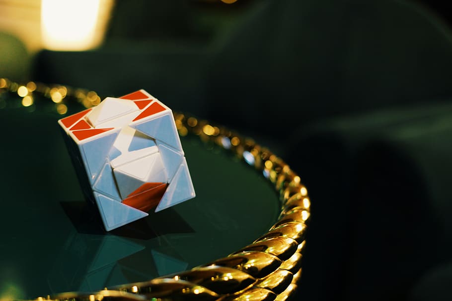 bar, cube, lonely, close-up, no people, focus on foreground HD wallpaper