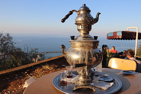 trabzon, samovar, tee, tea, turkey, nature, sky, water, day HD wallpaper