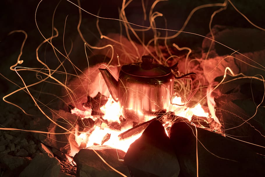 gray stainless steel kettle on fire pit, stainless steel teapot HD wallpaper