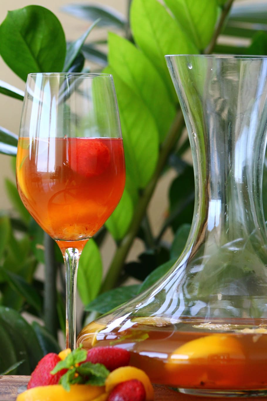 clear wine glass with red liquid inside, fruit, tea, healthy HD wallpaper