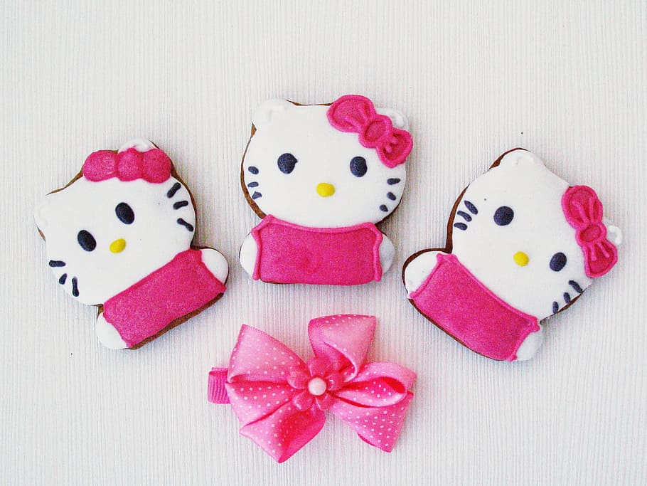 pink-and-white Hello Kitty accessories, gingerbread, holiday HD wallpaper