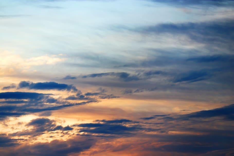 cumulus clouds during golden hour, cloudy sky at golden hour HD wallpaper