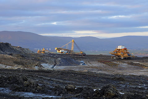 foothills, extraction, coal, mine, machine, giant machine, coal mining HD wallpaper