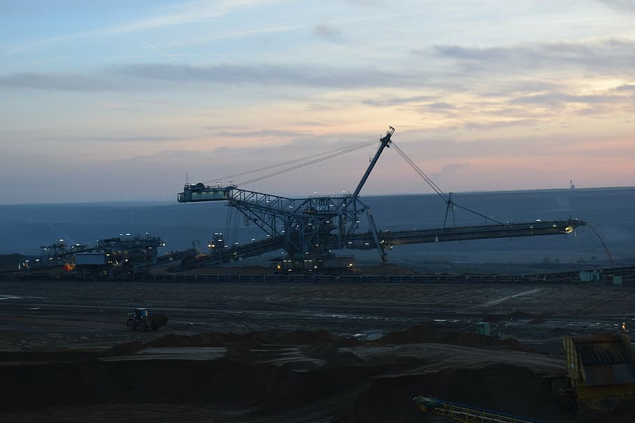 excavators, riesen, open pit mining, overburden, brown coal HD wallpaper