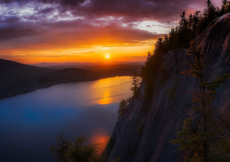 lake and forest during sunset, mountains, dusk, sky, clouds HD wallpaper