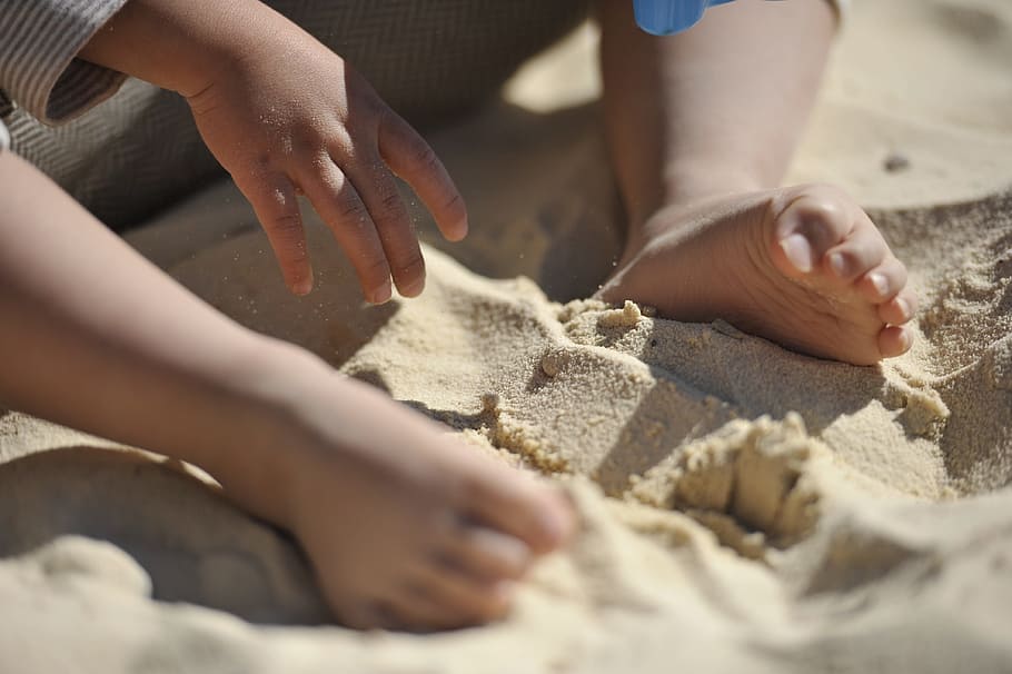 close-up photo of toddler playing on sand, foot, child, beach HD wallpaper