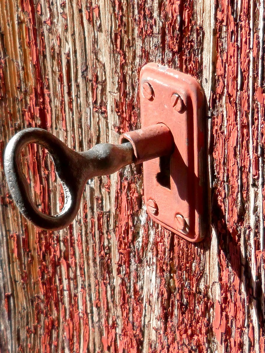 black key and red keyhole, lock, rustic, door, old, wood - Material HD wallpaper