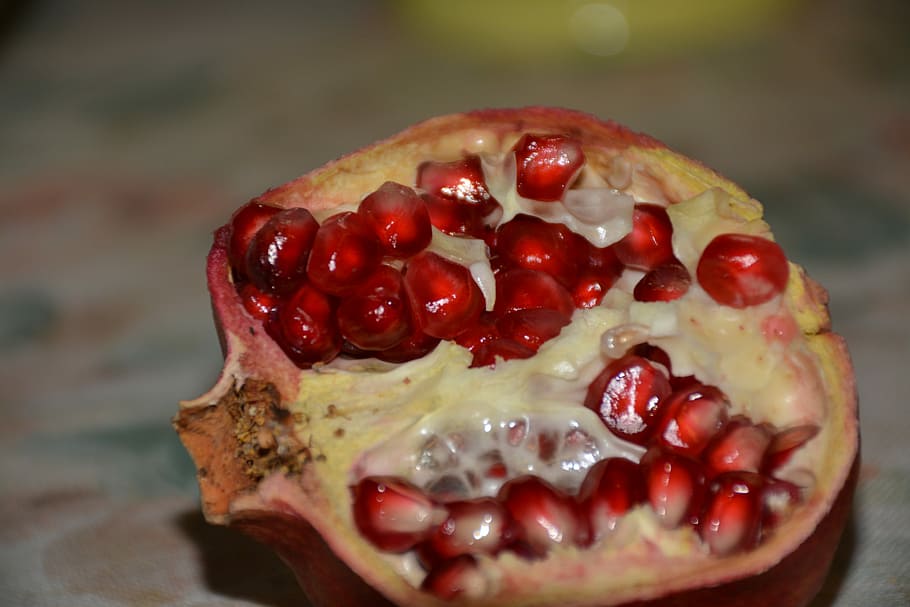 Pomegranate, Seeds, Fruit, red, food and drink, close-up, focus on foreground HD wallpaper