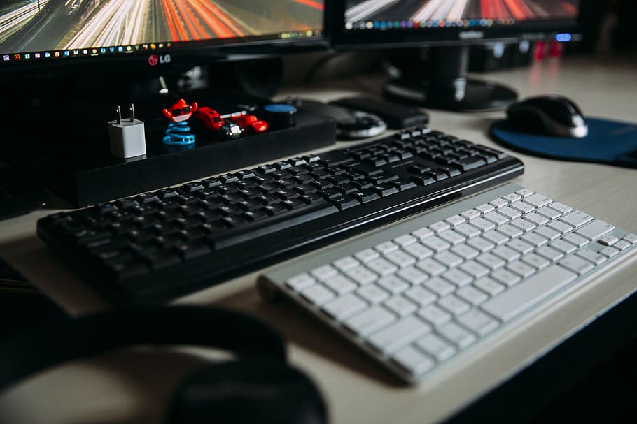 office, desk, keyboard, computer, desktop, monitors, mouse HD wallpaper