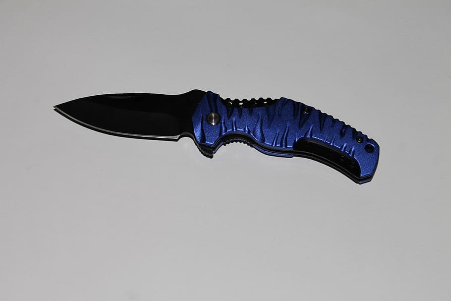 knife, sharp, pocket knife, metal, one handed knife, studio shot HD wallpaper