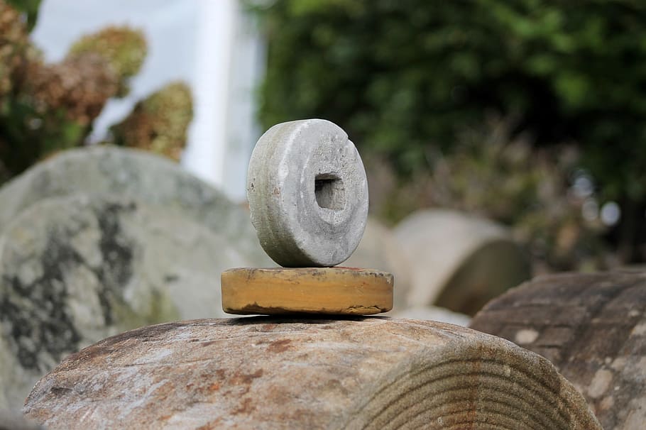 Grinding Stone, Rock, Circular, Antique, round, ornamental HD wallpaper